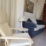 Piso Calleja شقة *
