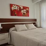 Piso Calleja بينايدورم