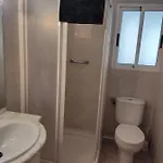 Piso Calleja شقة