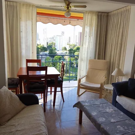 Piso Calleja Бенидорм