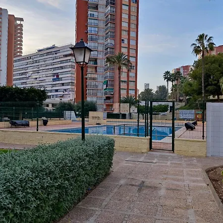 Piso Calleja بينايدورم